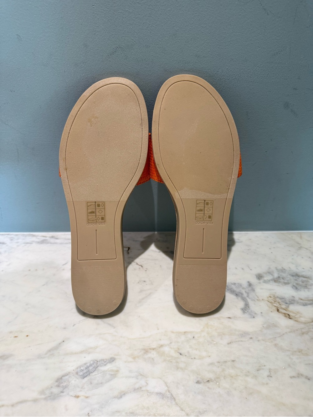 Dolce Vita Orange Slides, size 11 - Picture 2 of 7